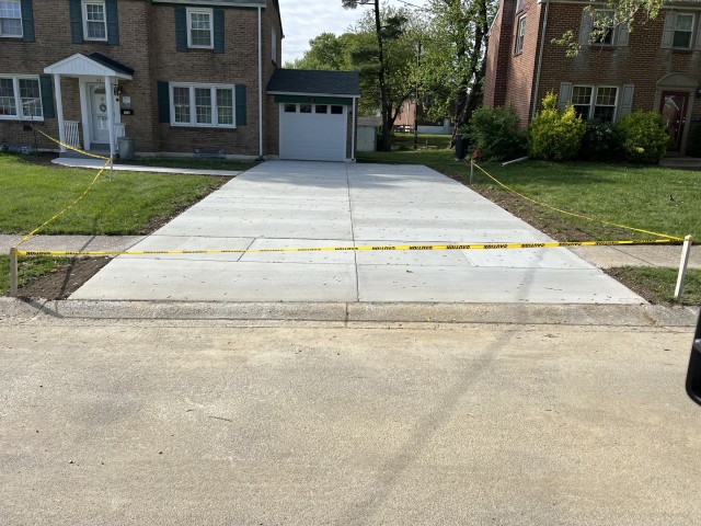 Residential concrete driveway installation in Wilmington, Delaware